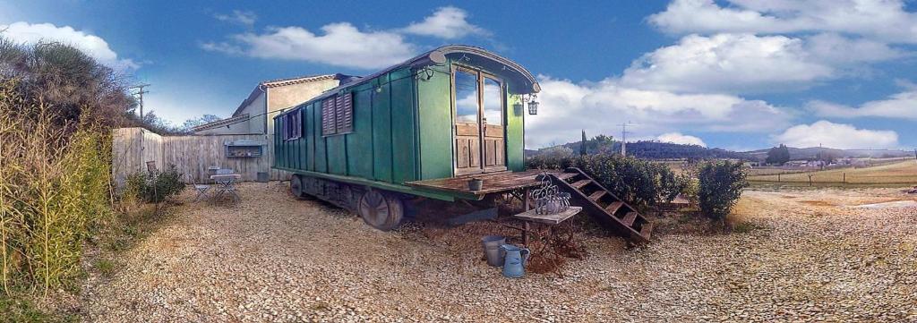 roulotte arpaillargues et aureillac