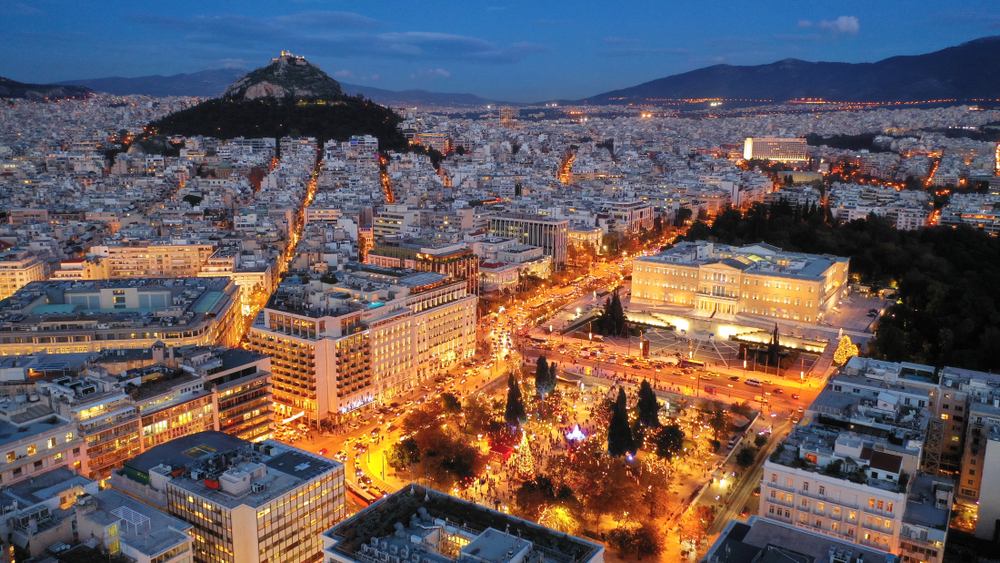 Aerial,Drone,Photo,Of,Illuminated,Festive,Syntagma,Square,Featuring,Greek