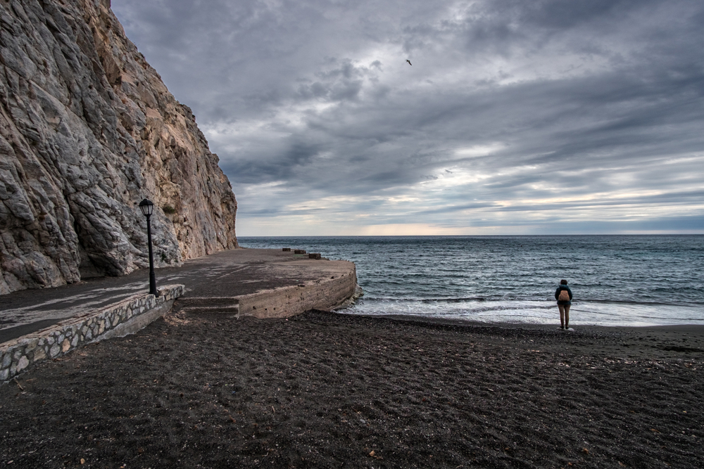santorin-plage-automne