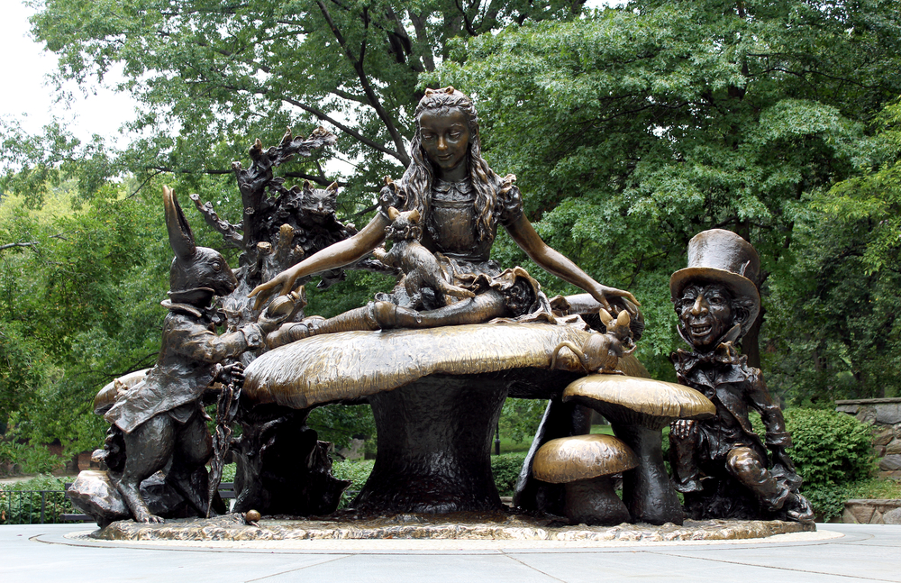sculpture-alice-aux-pays-des-merveilles-central-park