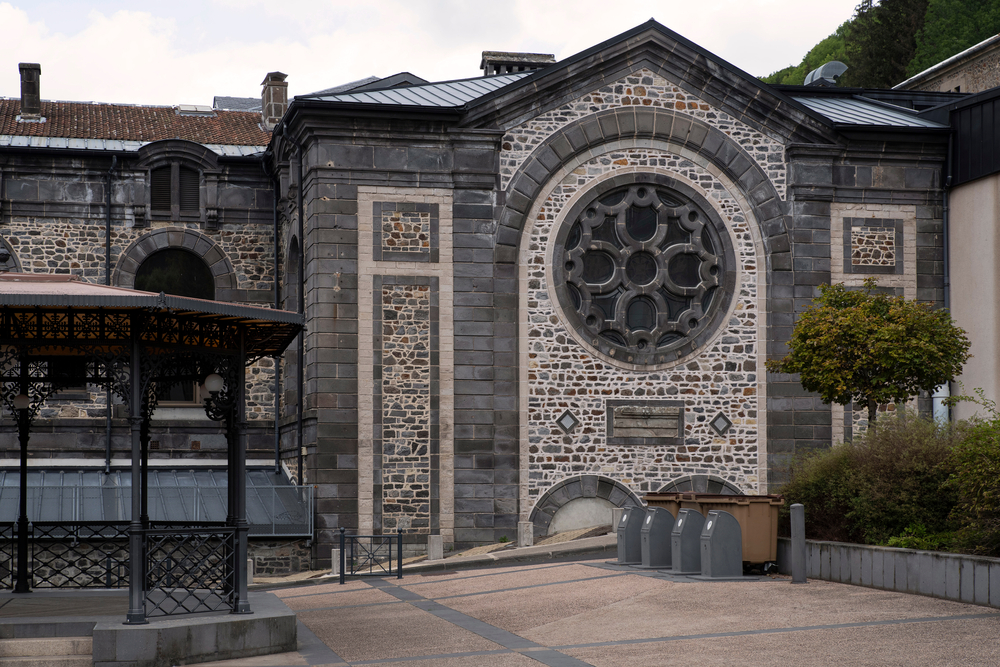 Building,Of,The,Mont dore,Thermal,Baths,,Built,In,1823,With