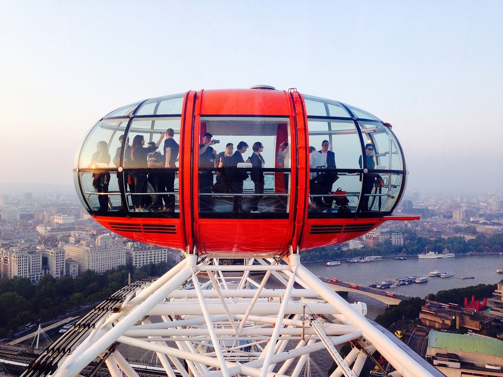 capsule-rouge-london-eye