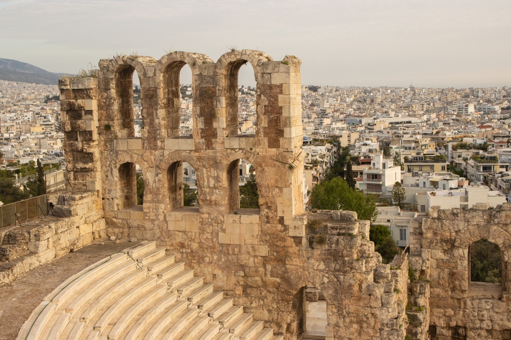 theatre-antique-dyonisos-detail-gradin-haut
