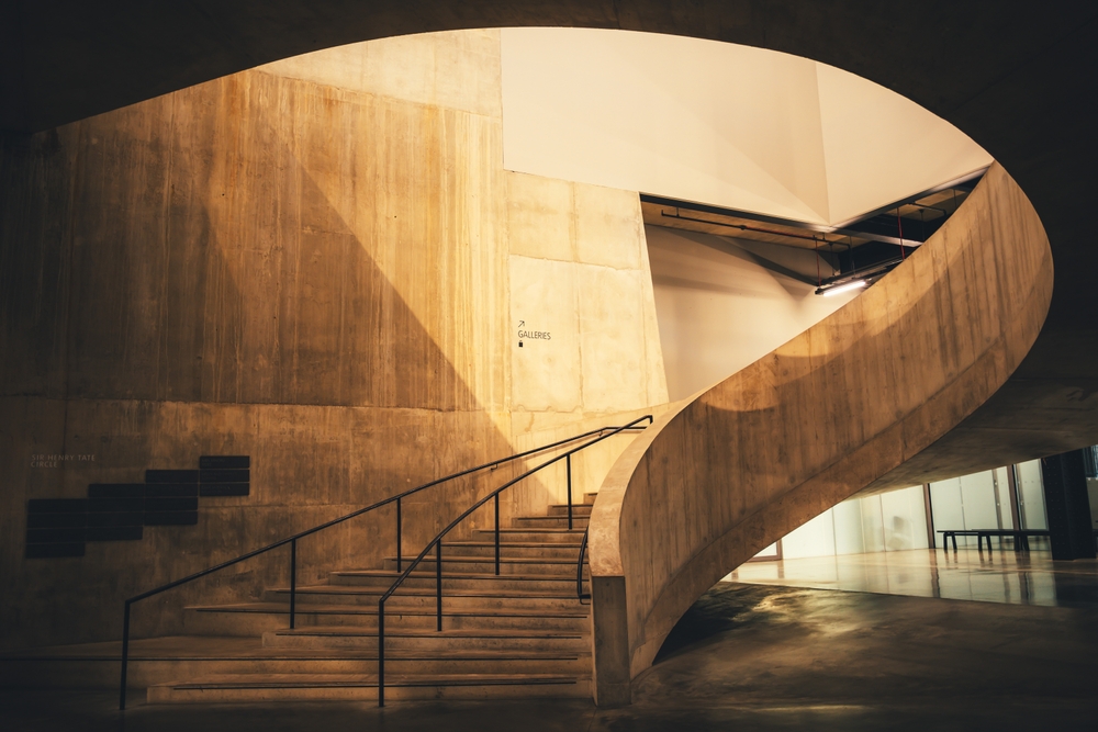 Dramatic,Staircase,At,The,Tate,Modern,Art,Museum