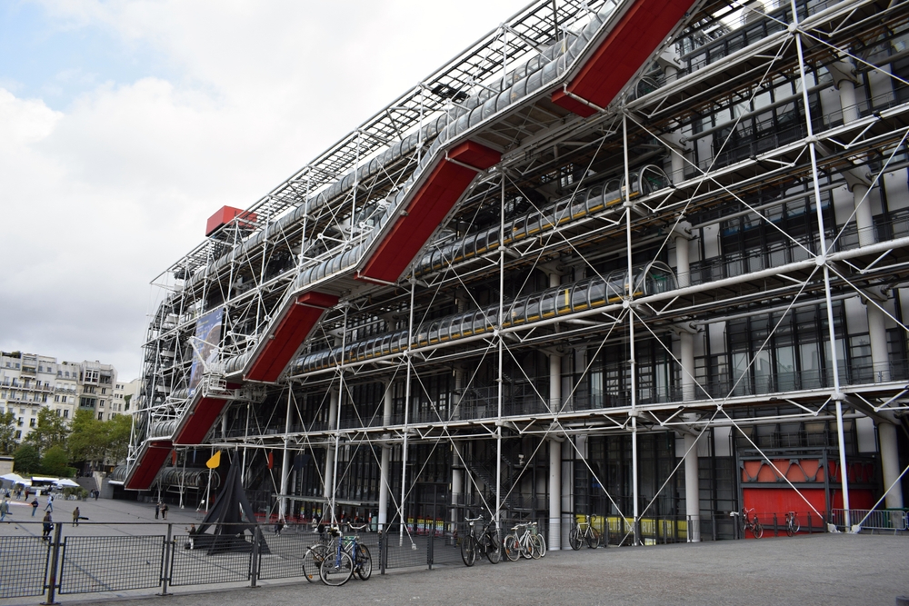 Sights,,Architecture,,Statues,And,Other,Attractions,In,Paris.